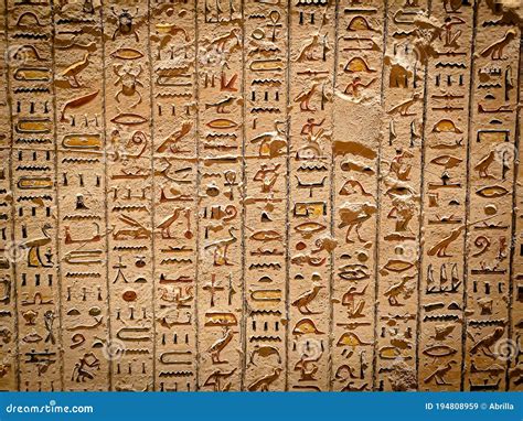 Ancient Egyptian Writing .
